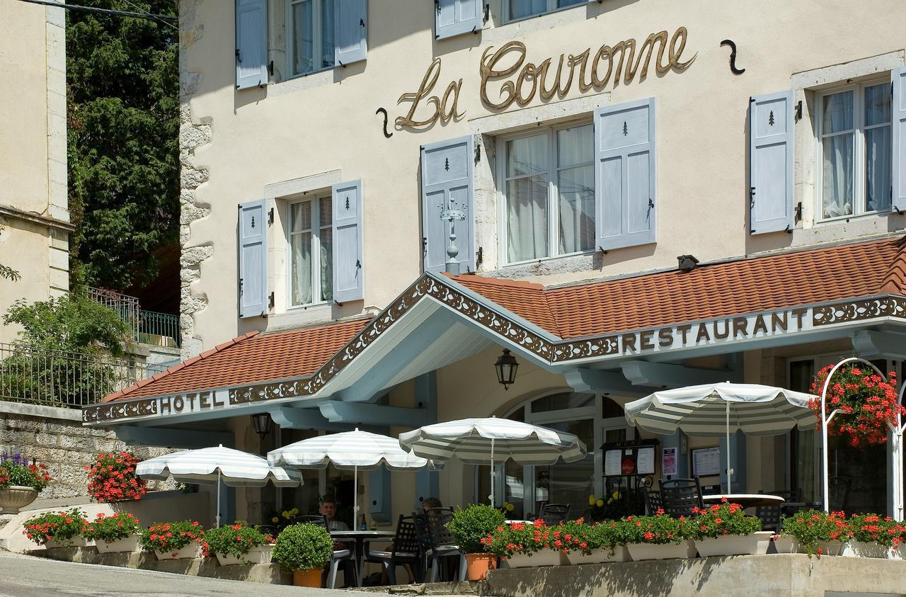 Готель La Couronne Jougne Екстер'єр фото